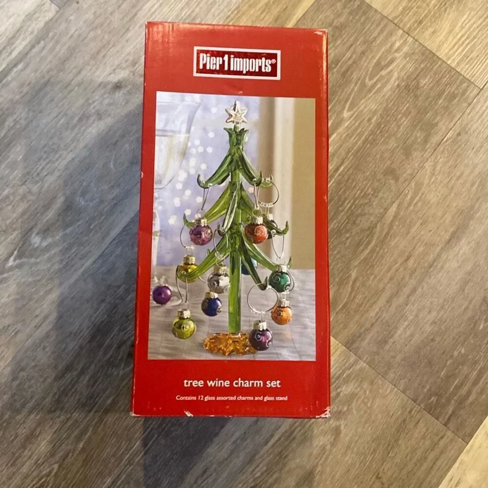 Pier 1 Imports Blown Glass Christmas 9” Tree w/12 Mini Glass Ornament Wine Charm